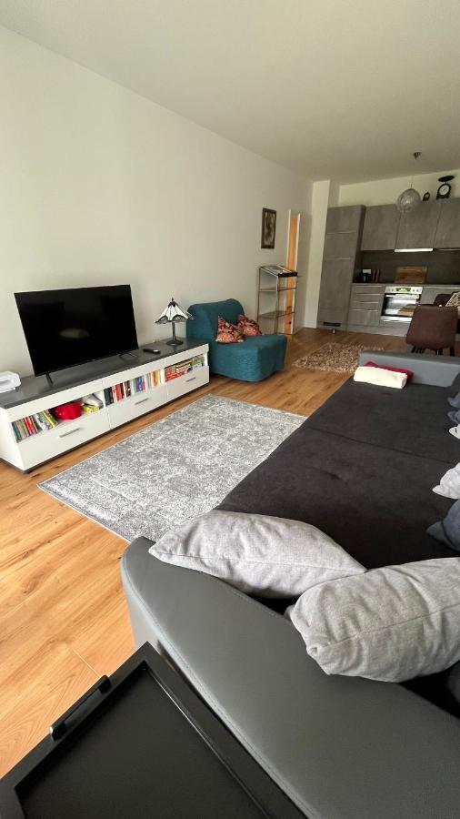 סאטנדורף Ferienwohnung Karasek Deluxe מראה חיצוני תמונה
