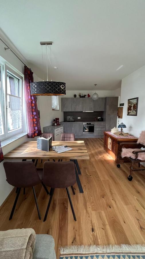 סאטנדורף Ferienwohnung Karasek Deluxe מראה חיצוני תמונה