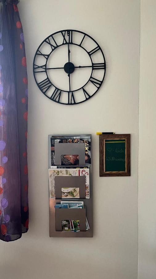 סאטנדורף Ferienwohnung Karasek Deluxe מראה חיצוני תמונה