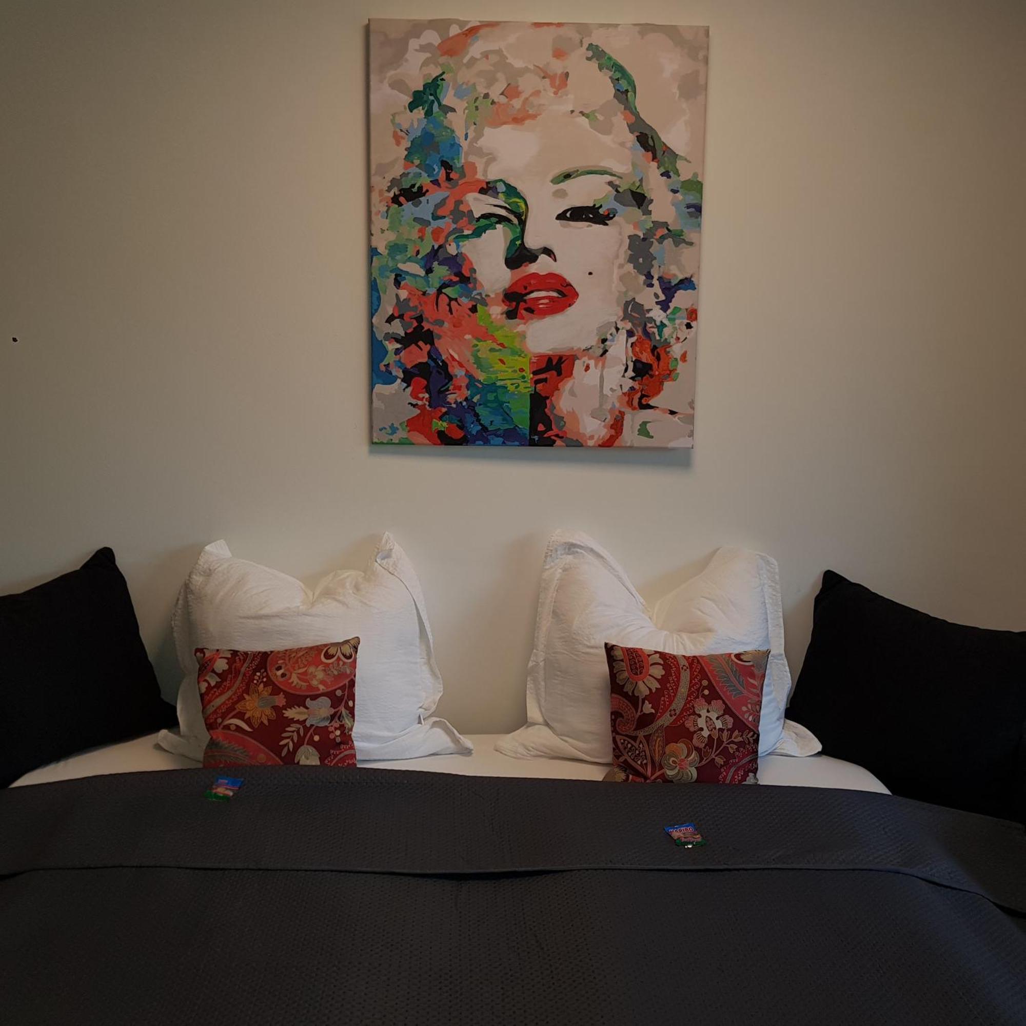 סאטנדורף Ferienwohnung Karasek Deluxe מראה חיצוני תמונה